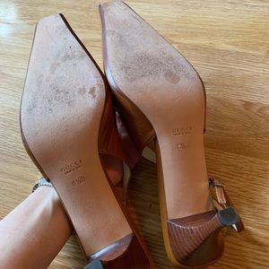 Gucci Shoes - Gucci Slingback Pumps Gucci Shoes - Gucci Slingback Pumps
